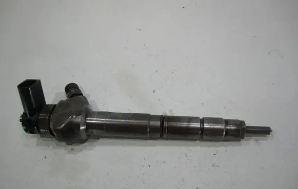 Volkswagen Caddy Fuel injector 03L130855CX