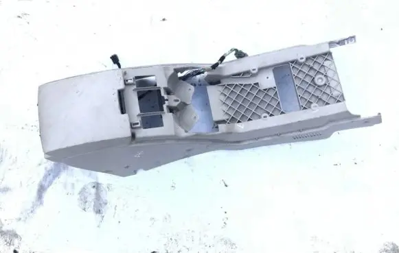 Chrysler Pacifica Armrest 1002156aa