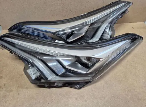 Toyota C-HR I Headlights/headlamps set