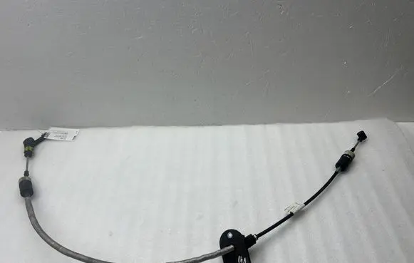 Gear shift cable linkage