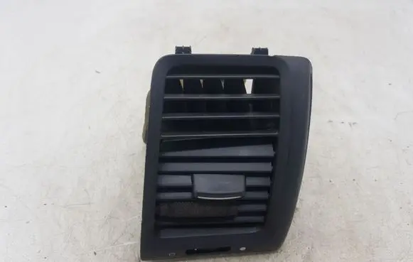 Honda Accord Dashboard side air vent grill/cover trim E6165131100