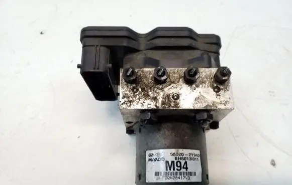 Hyundai ix35 ABS Pump 589202Y940