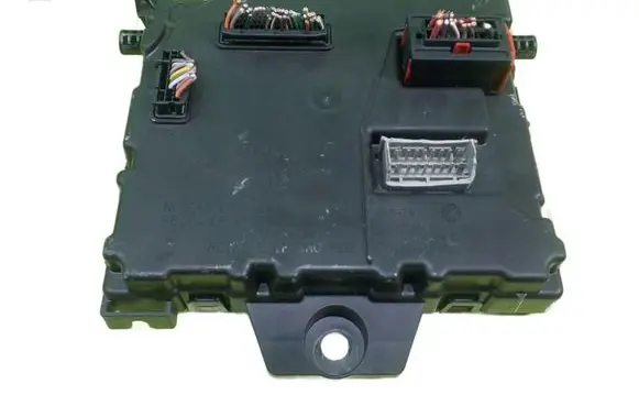 Mercedes-Benz Citan W415 Central body control module 284B18276R