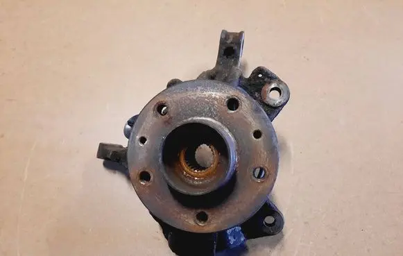 Renault Scenic III - Grand scenic III Front wheel hub spindle knuckle