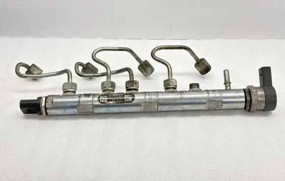 BMW 1 E81 E87 Fuel main line pipe 7809127 0445214182 007907L