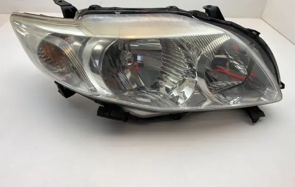 Toyota Corolla E140 E150 Headlight/headlamp E132393