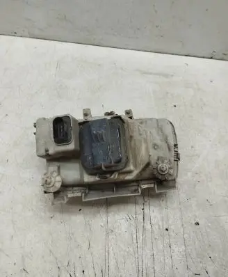Volkswagen Polo Headlight/headlamp 96249600