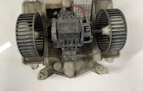 Mercedes-Benz S W221 Heater fan/blower 9403401 k7749