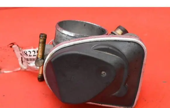 Opel Zafira B Throttle body valve 55353801