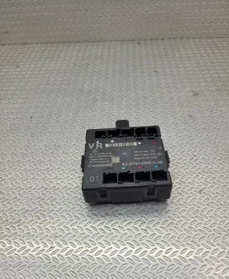 Mercedes-Benz E A207 Door control unit/module A2129004718
