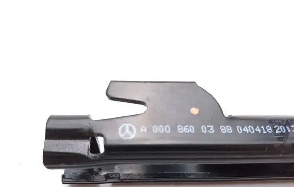Mercedes-Benz GLE W167 Seat belt height adjuster A0008600388