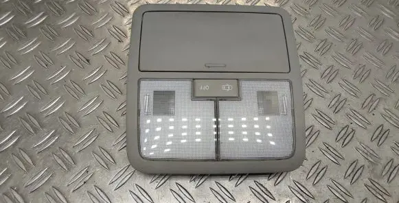 Toyota Auris E180 Front seat light 8126002460