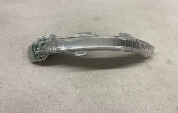 Volkswagen PASSAT B8 Mirror indicator light 3G0949101A