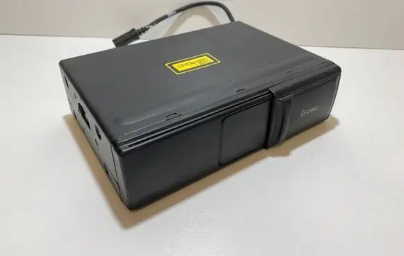 Audi A6 S6 C5 4B CD/DVD changer 4B0035111