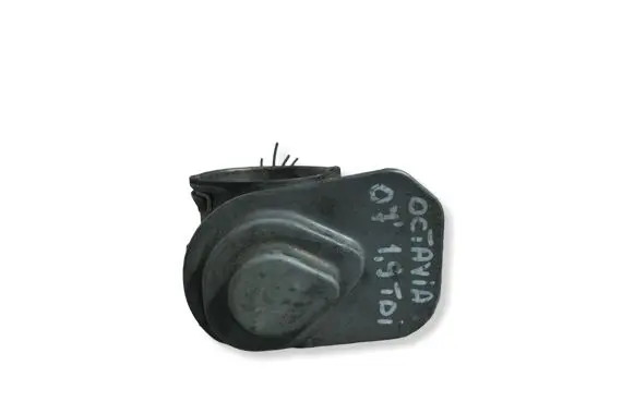 Skoda Octavia Mk2 (1Z) Throttle valve 038128063G