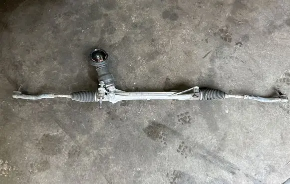 Toyota RAV 4 (XA40) Steering rack NSK00715