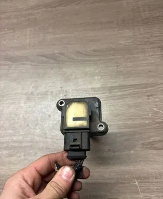 Volkswagen Sharan High voltage ignition coil 04B905115E 06B905115E