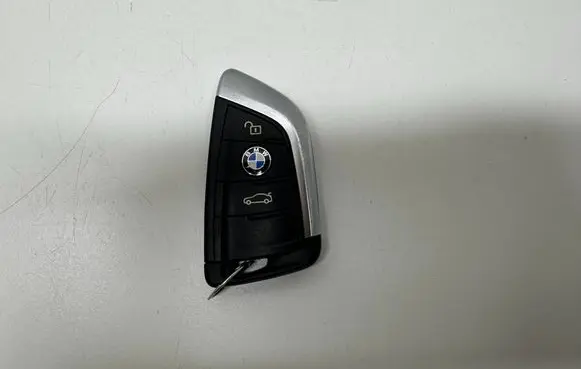 BMW 2 F45 Ignition key/card 6805998 680599801