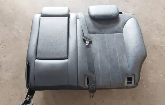 Mercedes-Benz ML W164 Rear seat 