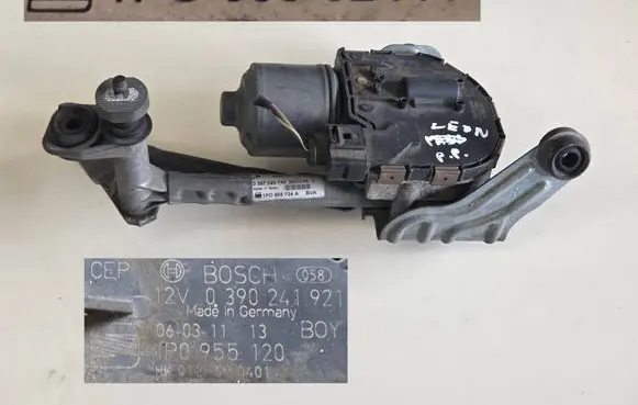 Seat Leon (1P) Front wiper linkage and motor 1PO955024A 1PO955120