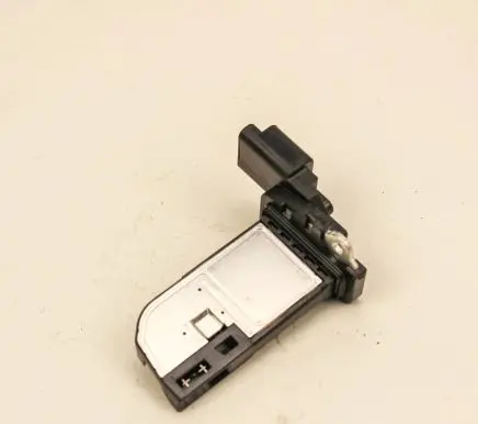 Citroen DS3 Mass air flow meter 9677093080