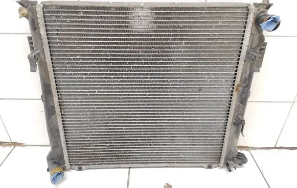 Hyundai i30 Coolant radiator
