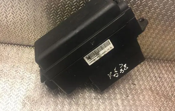 Mini One - Cooper R50 - 53 Fuse box set 6906604