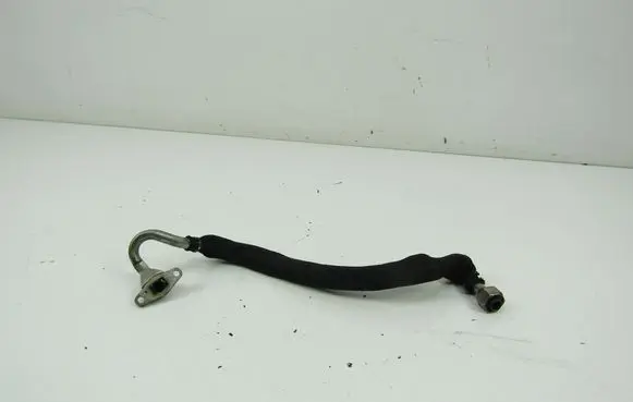 Volkswagen PASSAT B5.5 EGR valve line/pipe/hose 