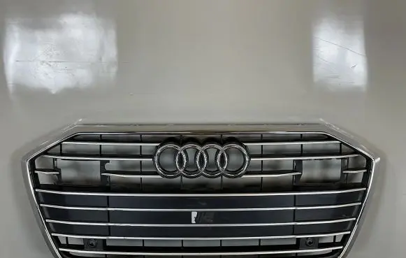 Audi A6 S6 C8 4K Front bumper upper radiator grill 4K0853651C 4K0853651 4K0853653