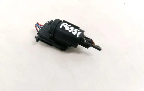 Seat Ibiza III (6L) Brake pedal sensor switch 3B0945511A 19322007