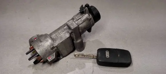 Audi A6 S6 C5 4B Steering wheel axle 4B0905851B