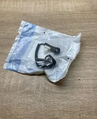 Volvo XC60 Windshield washer spray nozzle 31301524