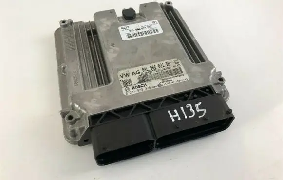 Audi A5 8T 8F Other control units/modules 0281030376 H135