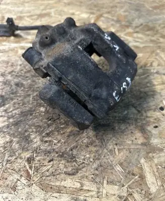 BMW X3 E83 Rear brake caliper