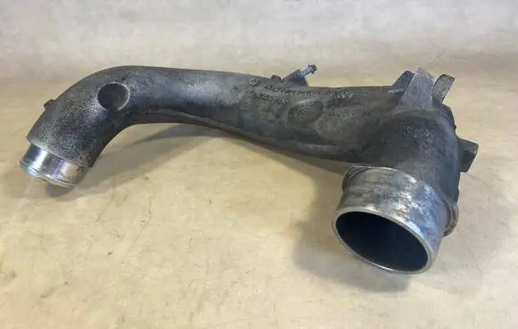 Mercedes-Benz G W461 W463 1st Gen Turbo air intake inlet pipe/hose A6280900429