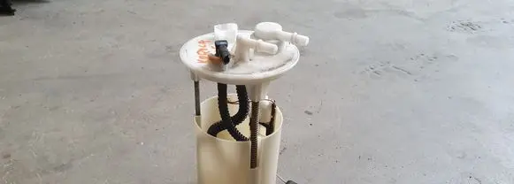 Toyota Corolla E120 E130 Fuel level sensor 