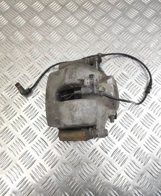 Mercedes-Benz C W204 Front brake caliper