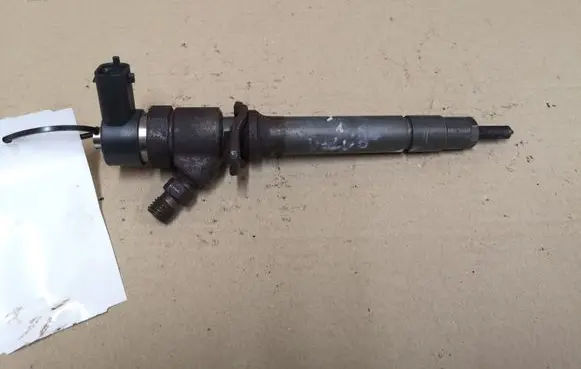 Volvo V70 Fuel injector 0445110078