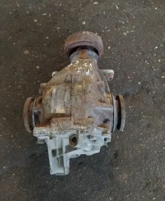 BMW X3 E83 Rear differential 7576286 8907082369950