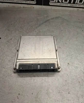 Mercedes-Benz C W203 Engine control unit/module A0001536479 28RTF000 0281010908