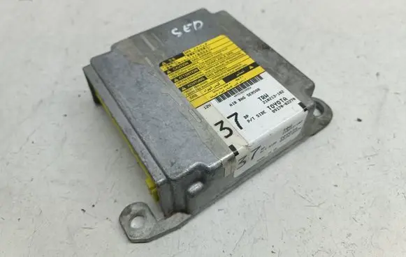 Toyota Corolla E120 E130 Airbag control unit/module 210213102 8917002270