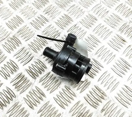 Mercedes-Benz CLA C117 X117 W117 Electric auxiliary coolant/water pump 0392023000 A2118350364