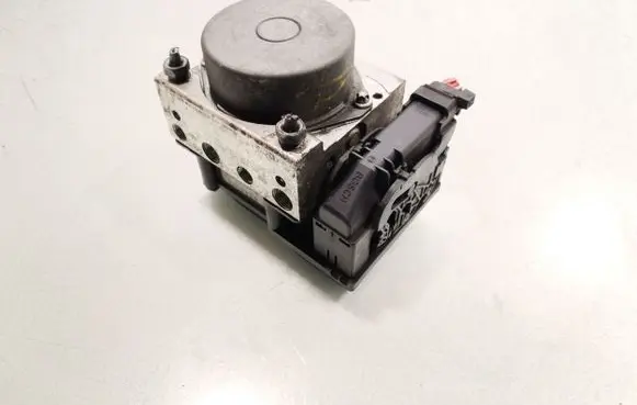 Renault Megane II ABS Pump 8200737985 0265232067 0265800519