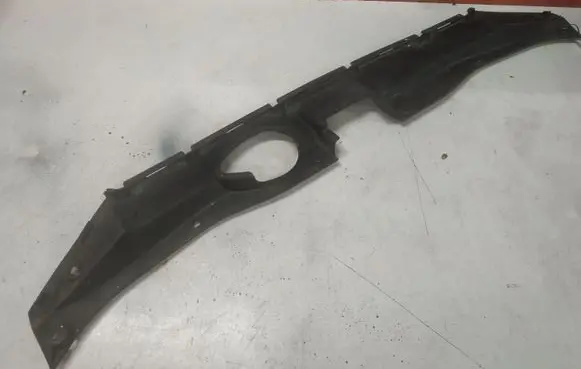 Top upper radiator support slam panel