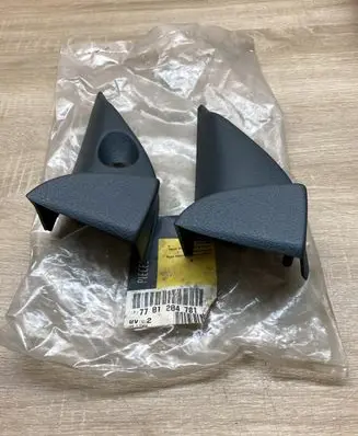 Renault Megane I Other front door trim element 7701204781 7700832012