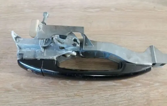 Peugeot 5008 Front door exterior handle 9688668080