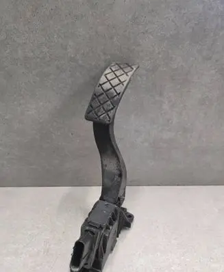 Skoda Octavia Mk3 (5E) Accelerator throttle pedal 5Q1723503H