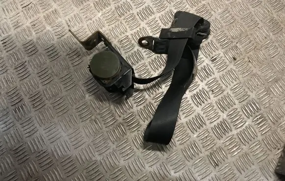 Jeep Grand Cherokee Front seatbelt