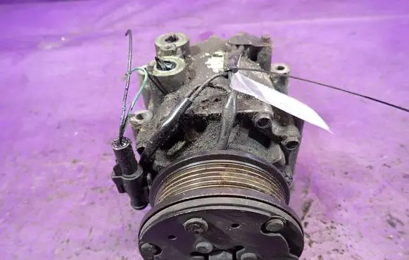 Ford Mondeo Mk III Air conditioning (A/C) compressor (pump)