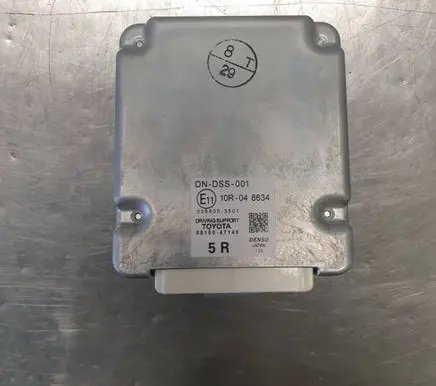 Toyota Prius (XW50) Other control units/modules 8815047140 0368003501
